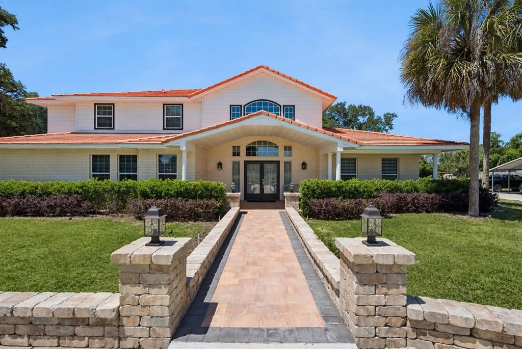 For Sale: $1,799,000 (8 beds, 8 baths, 7675 Square Feet)