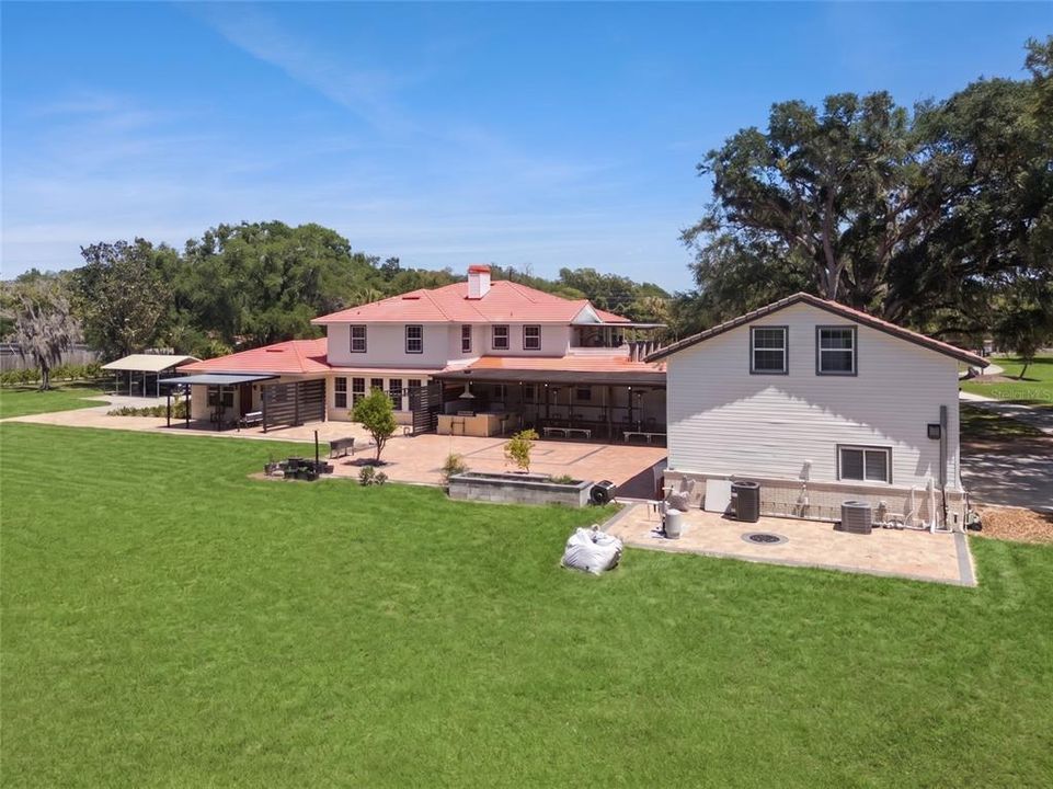 For Sale: $1,799,000 (8 beds, 8 baths, 7675 Square Feet)