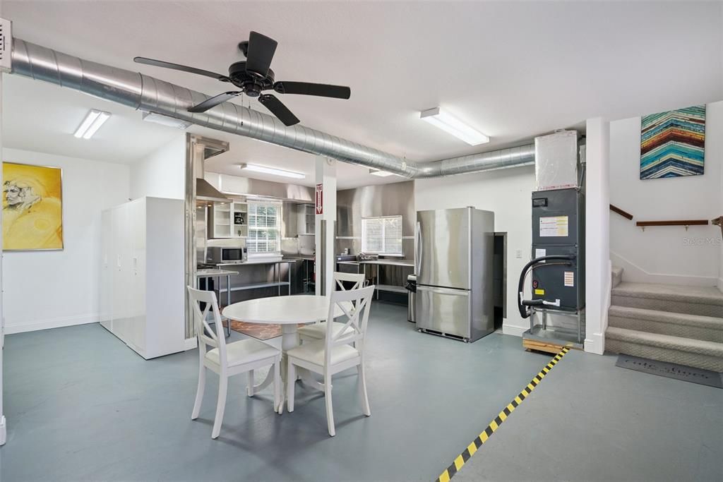 For Sale: $1,799,000 (8 beds, 8 baths, 7675 Square Feet)