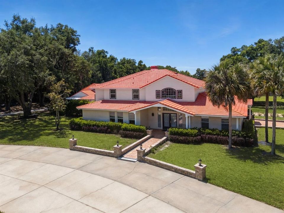For Sale: $1,799,000 (8 beds, 8 baths, 7675 Square Feet)