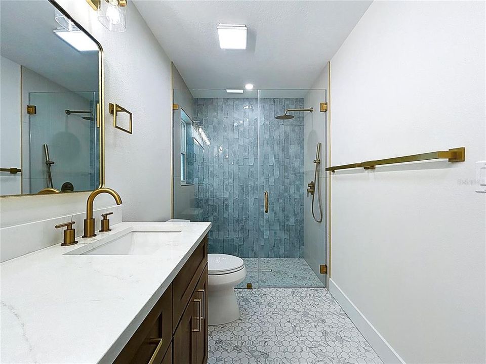 For Sale: $874,999 (3 beds, 2 baths, 1947 Square Feet)