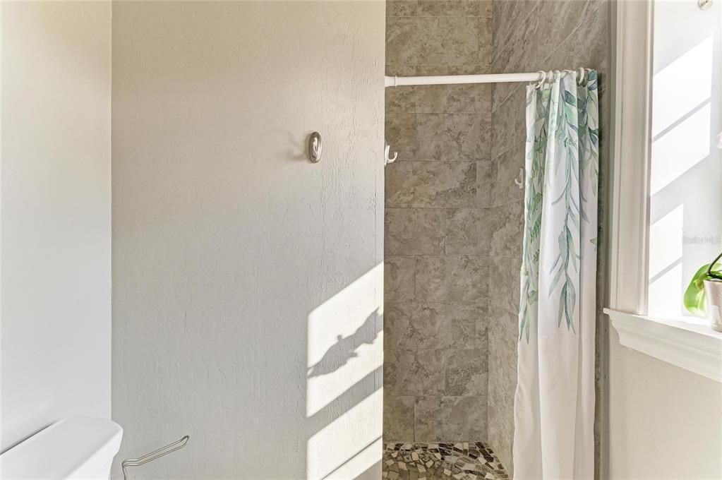 En Venta: $325,000 (1 camas, 1 baños, 300 Pies cuadrados)