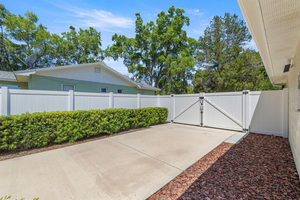 En Venta: $365,000 (3 camas, 2 baños, 1451 Pies cuadrados)