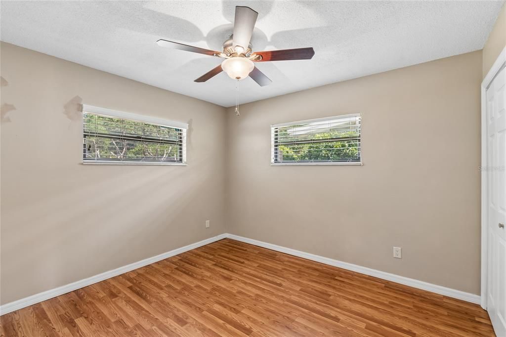For Sale: $530,000 (4 beds, 2 baths, 1652 Square Feet)