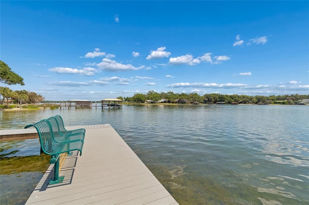 For Sale: $530,000 (4 beds, 2 baths, 1652 Square Feet)