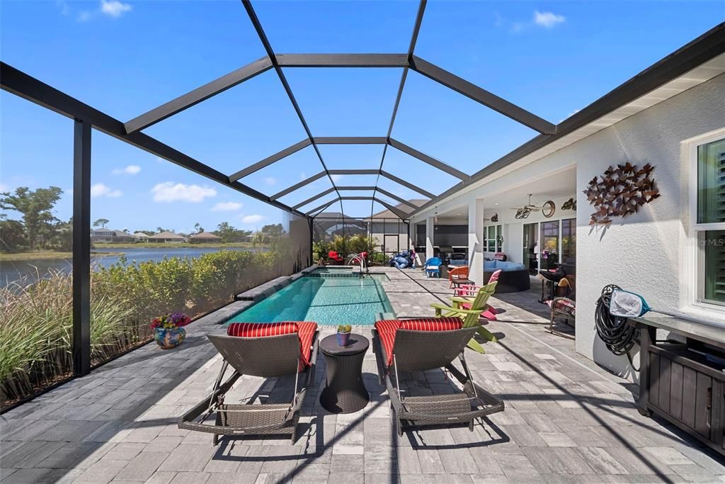 En Venta: $999,999 (4 camas, 3 baños, 2871 Pies cuadrados)