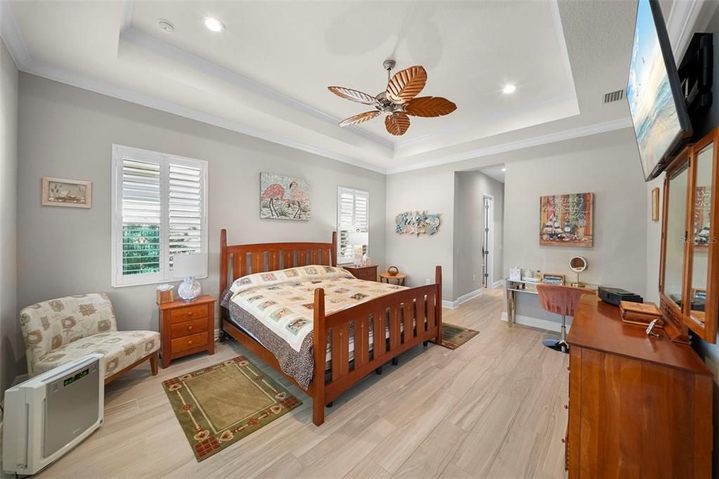 En Venta: $999,999 (4 camas, 3 baños, 2871 Pies cuadrados)