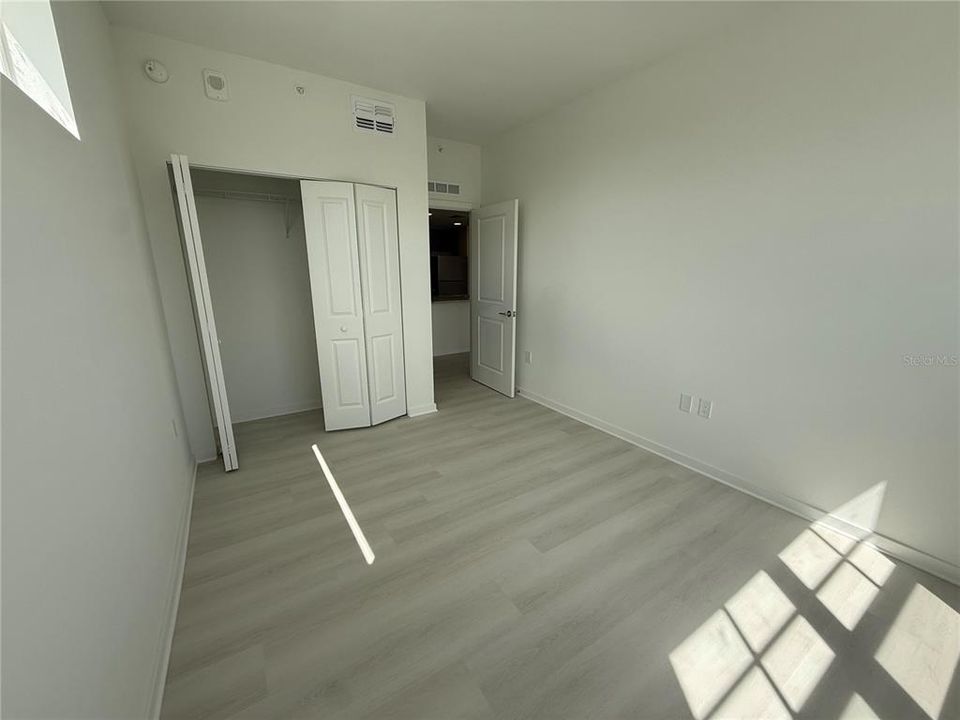 For Rent: $1,950 (2 beds, 2 baths, 1023 Square Feet)