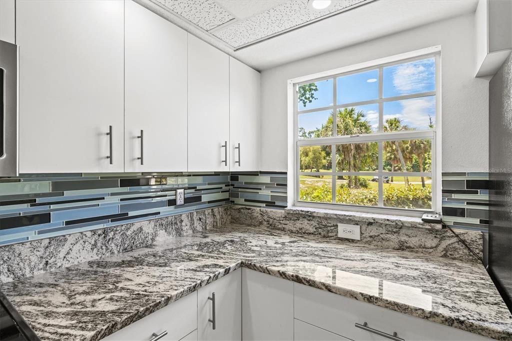 Activo con contrato: $234,900 (2 camas, 2 baños, 1280 Pies cuadrados)