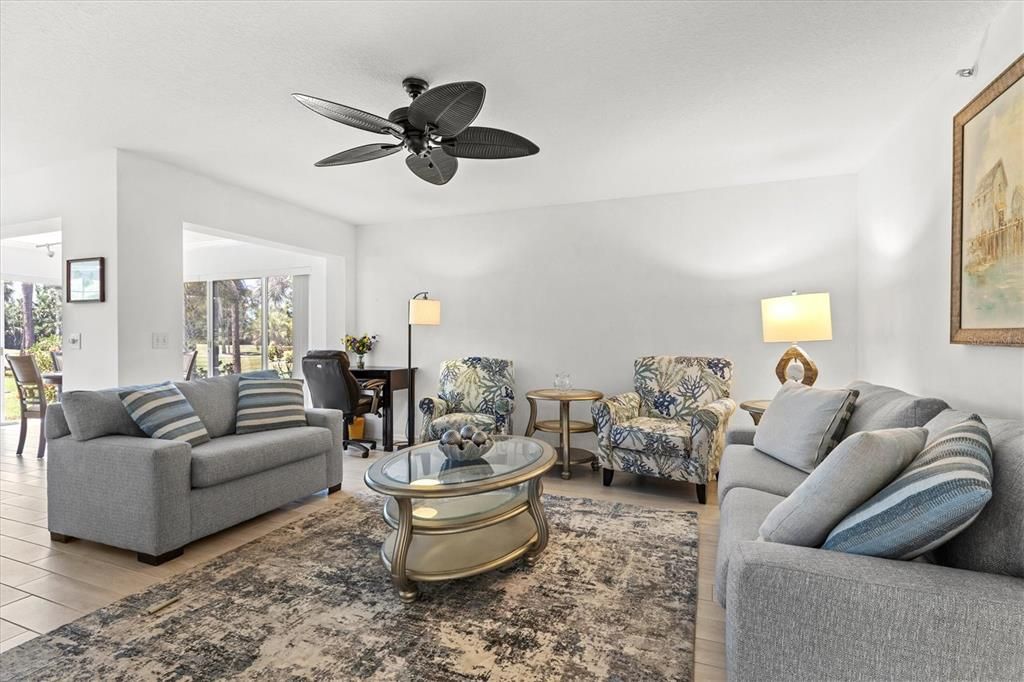 Activo con contrato: $234,900 (2 camas, 2 baños, 1280 Pies cuadrados)