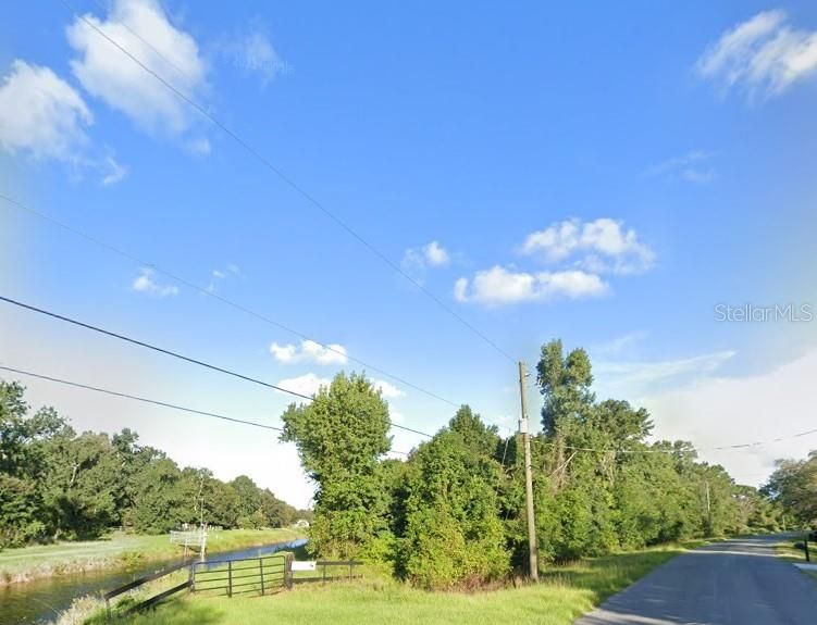 На продажу: $194,000 (1.91 acres)