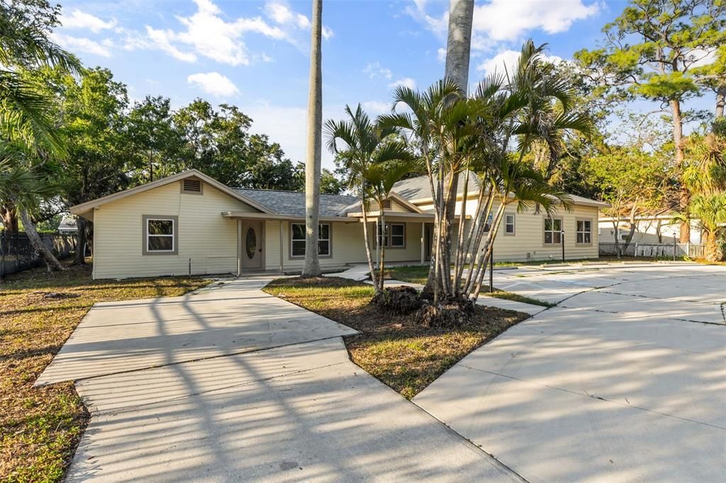For Sale: $649,000 (0 beds, 0 baths, 4420 Square Feet)