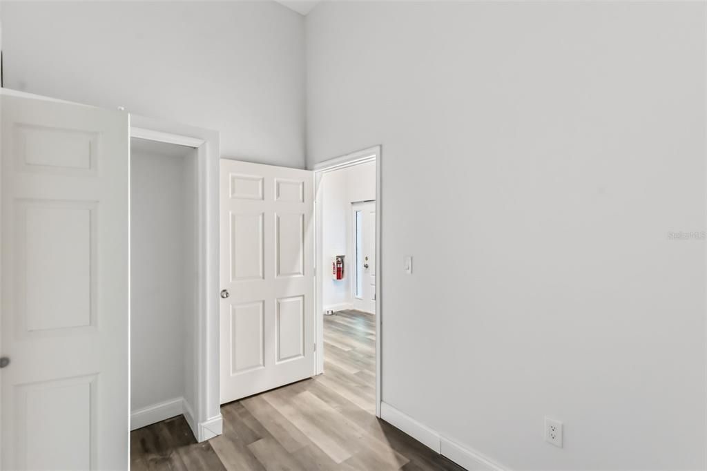 For Sale: $649,000 (0 beds, 0 baths, 4420 Square Feet)