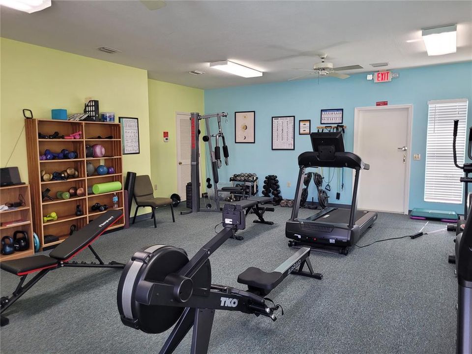 Active With Contract: $210,000 (2 beds, 2 baths, 1104 Square Feet)