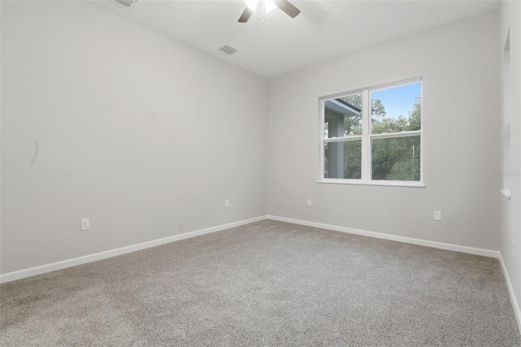 Active With Contract: $424,900 (3 beds, 2 baths, 1905 Square Feet)
