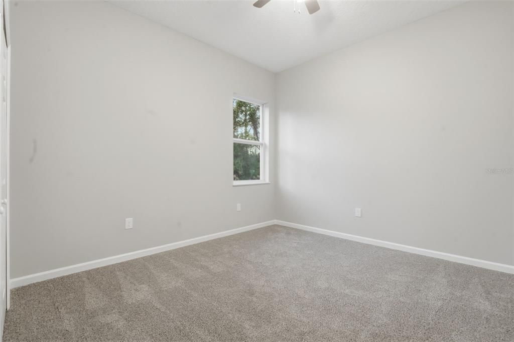 Active With Contract: $424,900 (3 beds, 2 baths, 1905 Square Feet)
