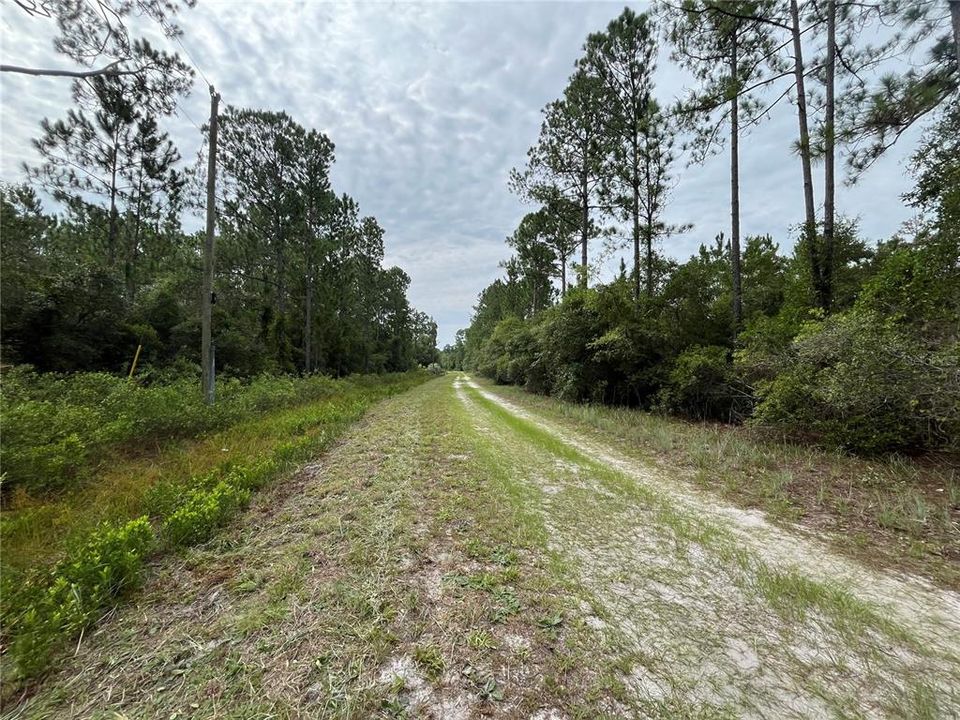 En Venta: $14,300 (0.23 acres)