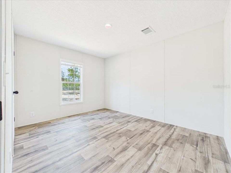 En Venta: $268,900 (3 camas, 2 baños, 1584 Pies cuadrados)