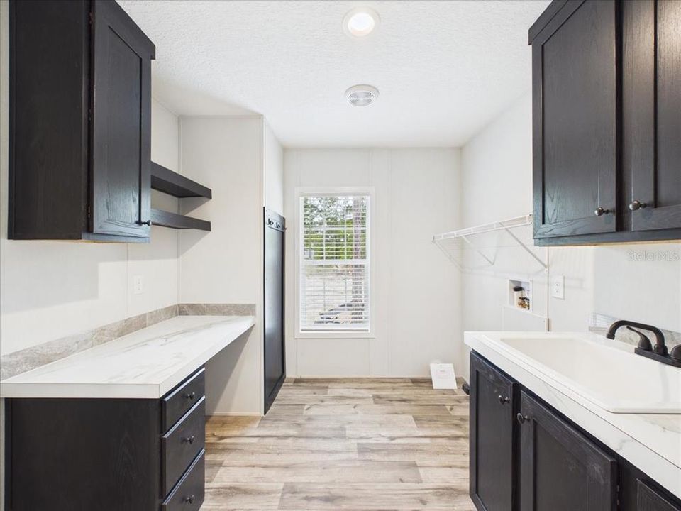 En Venta: $268,900 (3 camas, 2 baños, 1584 Pies cuadrados)
