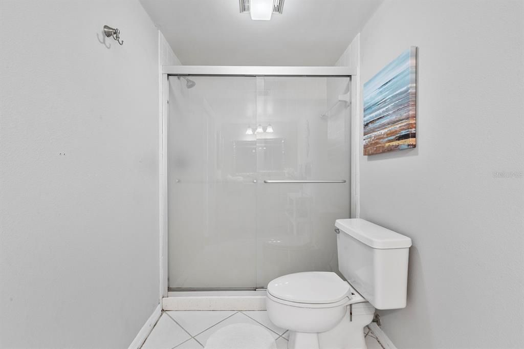 For Sale: $524,000 (2 beds, 2 baths, 1256 Square Feet)