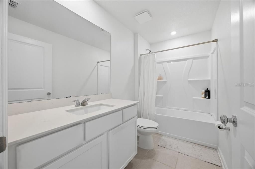 For Sale: $269,900 (4 beds, 2 baths, 1824 Square Feet)
