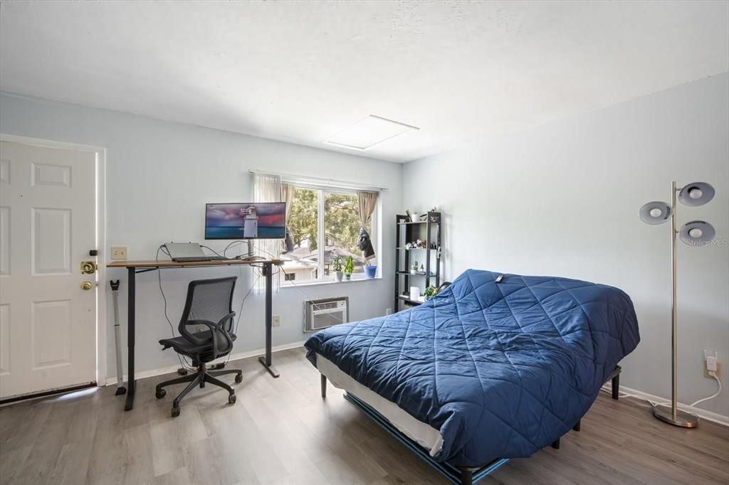 En Venta: $79,999 (0 camas, 1 baños, 336 Pies cuadrados)