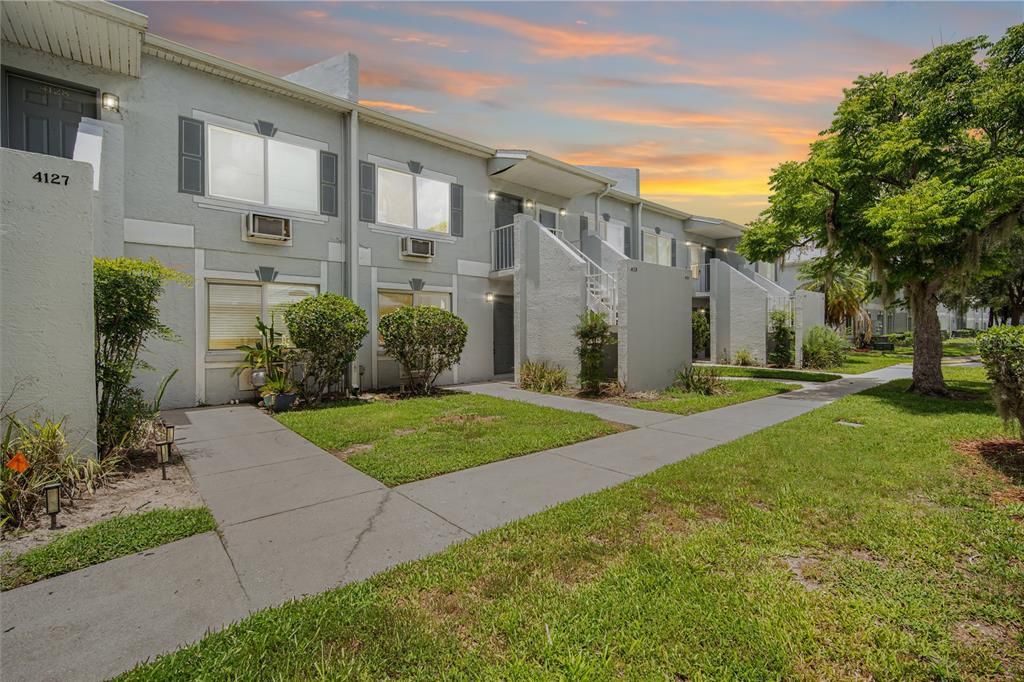 En Venta: $79,999 (0 camas, 1 baños, 336 Pies cuadrados)
