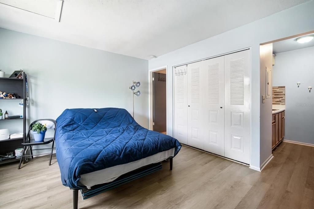 En Venta: $79,999 (0 camas, 1 baños, 336 Pies cuadrados)
