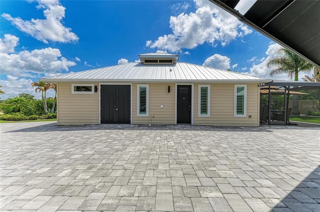 En Venta: $585,000 (1 camas, 1 baños, 1000 Pies cuadrados)