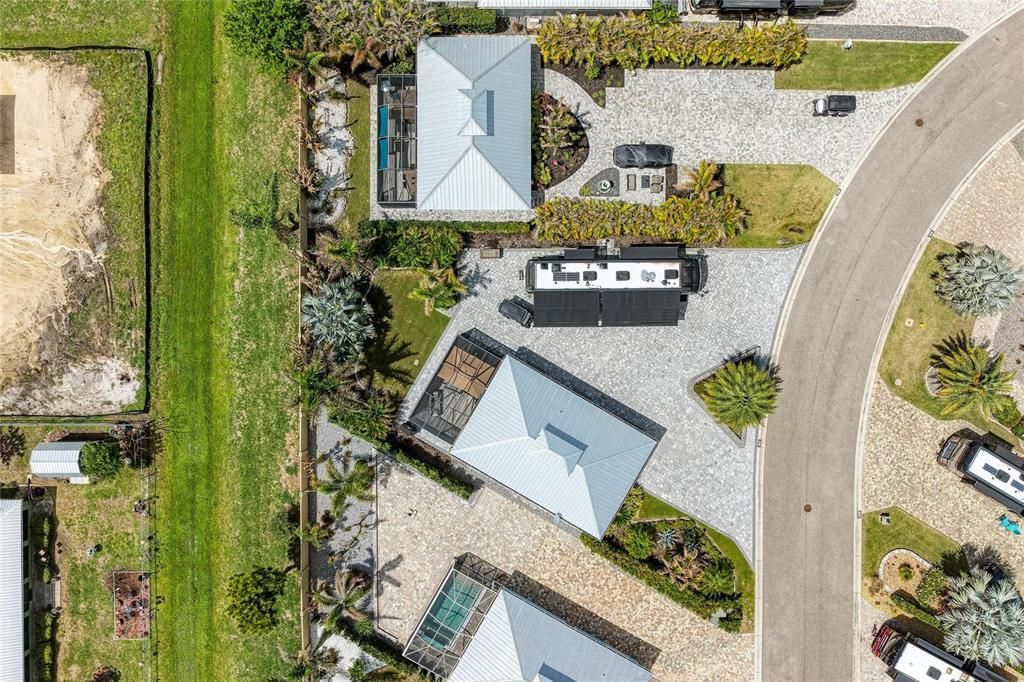 En Venta: $585,000 (1 camas, 1 baños, 1000 Pies cuadrados)