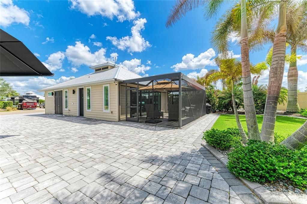 En Venta: $585,000 (1 camas, 1 baños, 1000 Pies cuadrados)