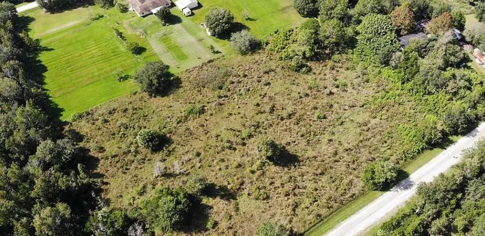 En Venta: $49,000 (1.14 acres)