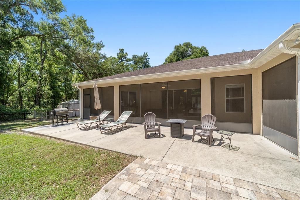 For Sale: $519,900 (3 beds, 2 baths, 2720 Square Feet)