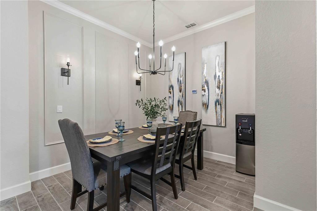Active With Contract: $450,000 (4 beds, 3 baths, 2200 Square Feet)