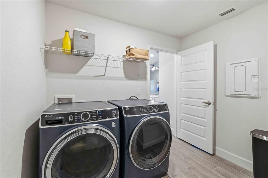 Active With Contract: $450,000 (4 beds, 3 baths, 2200 Square Feet)
