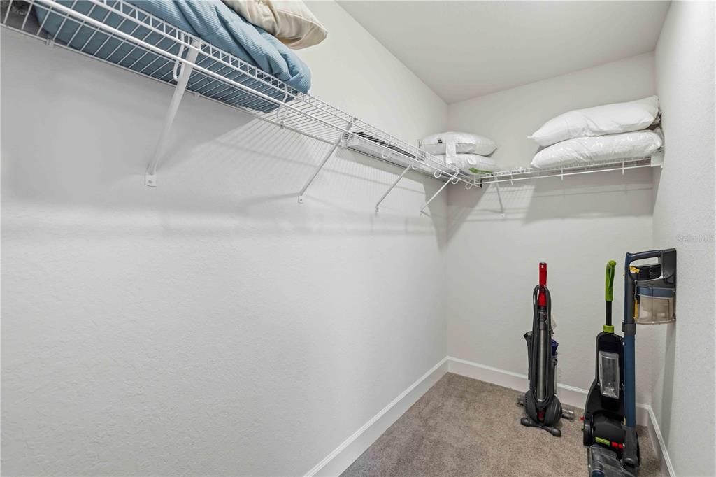 Active With Contract: $450,000 (4 beds, 3 baths, 2200 Square Feet)