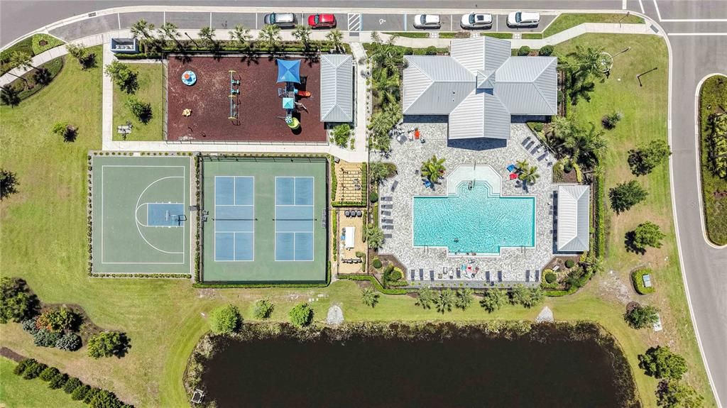 Active With Contract: $450,000 (4 beds, 3 baths, 2200 Square Feet)