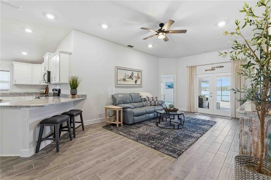 Active With Contract: $450,000 (4 beds, 3 baths, 2200 Square Feet)