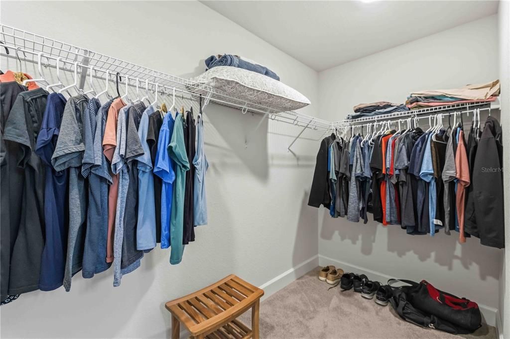 Active With Contract: $450,000 (4 beds, 3 baths, 2200 Square Feet)