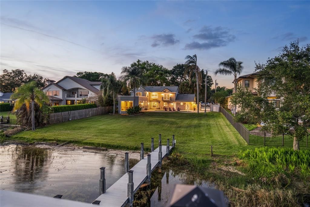 For Sale: $2,400,000 (4 beds, 3 baths, 3004 Square Feet)
