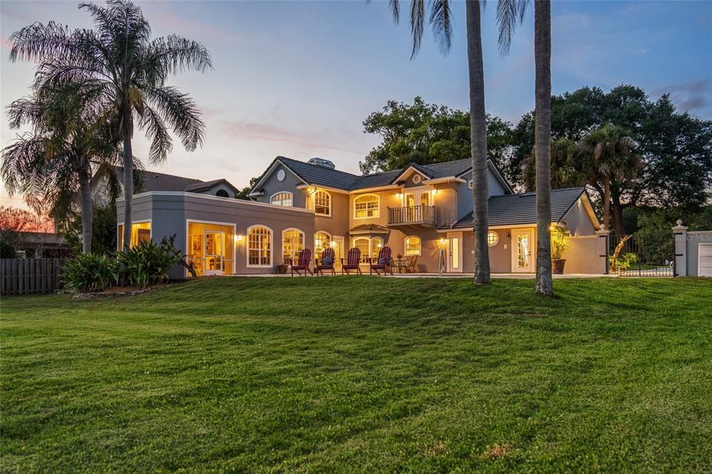 For Sale: $2,400,000 (4 beds, 3 baths, 3004 Square Feet)