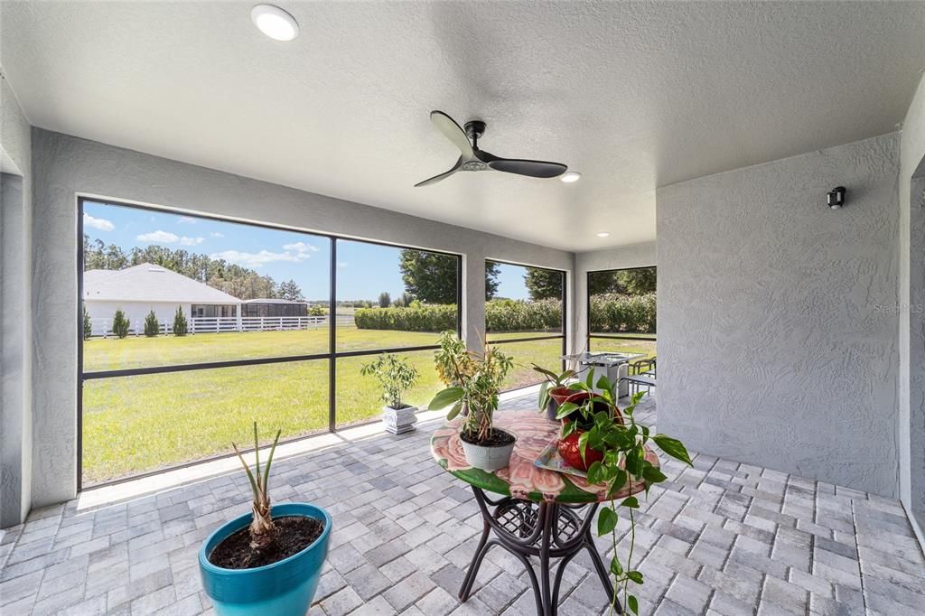 En Venta: $529,000 (3 camas, 2 baños, 1726 Pies cuadrados)
