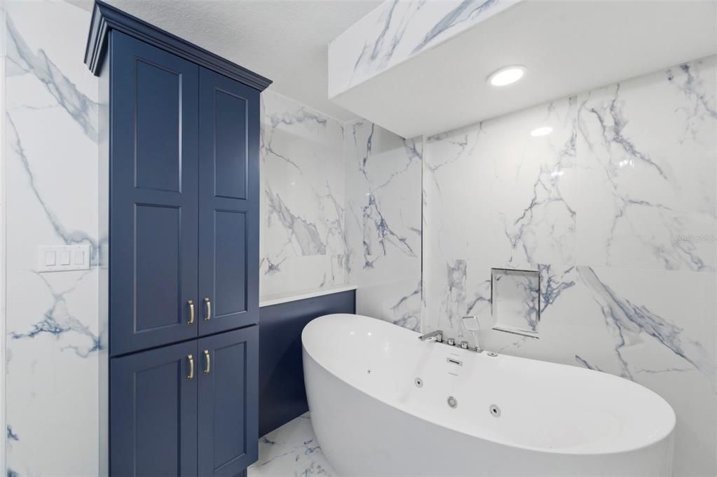 For Sale: $594,900 (3 beds, 3 baths, 1506 Square Feet)