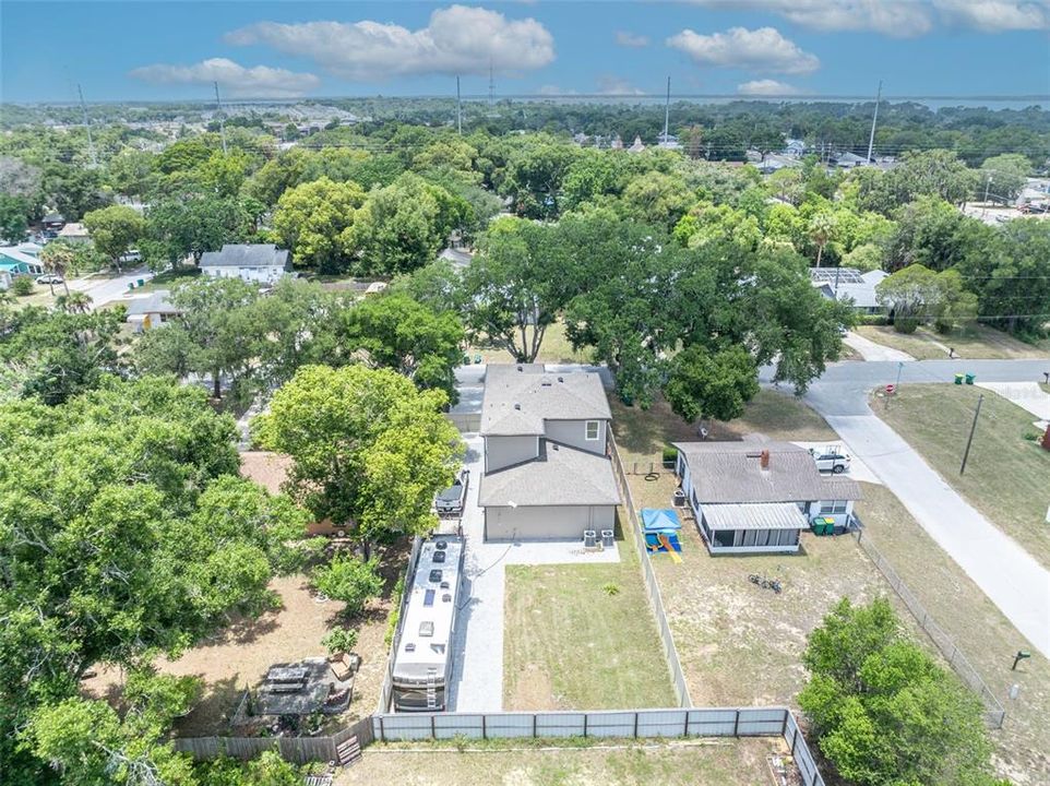 For Sale: $649,900 (3 beds, 3 baths, 2386 Square Feet)