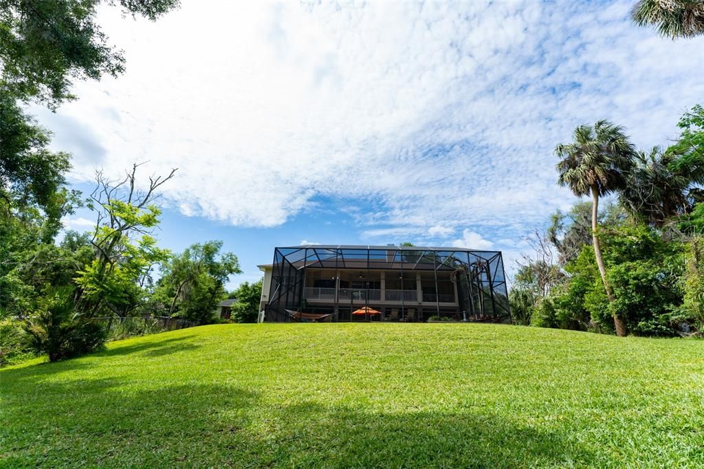 Activo con contrato: $1,015,000 (3 camas, 2 baños, 2867 Pies cuadrados)