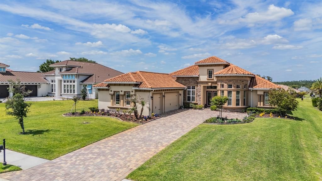 For Sale: $1,195,000 (4 beds, 3 baths, 3613 Square Feet)