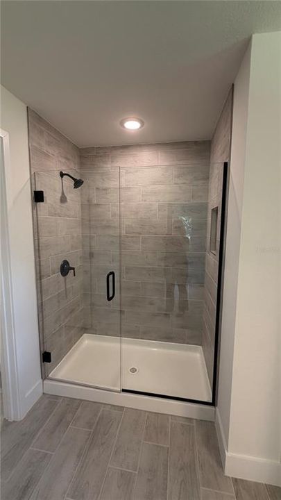 Active With Contract: $393,300 (3 beds, 3 baths, 2117 Square Feet)