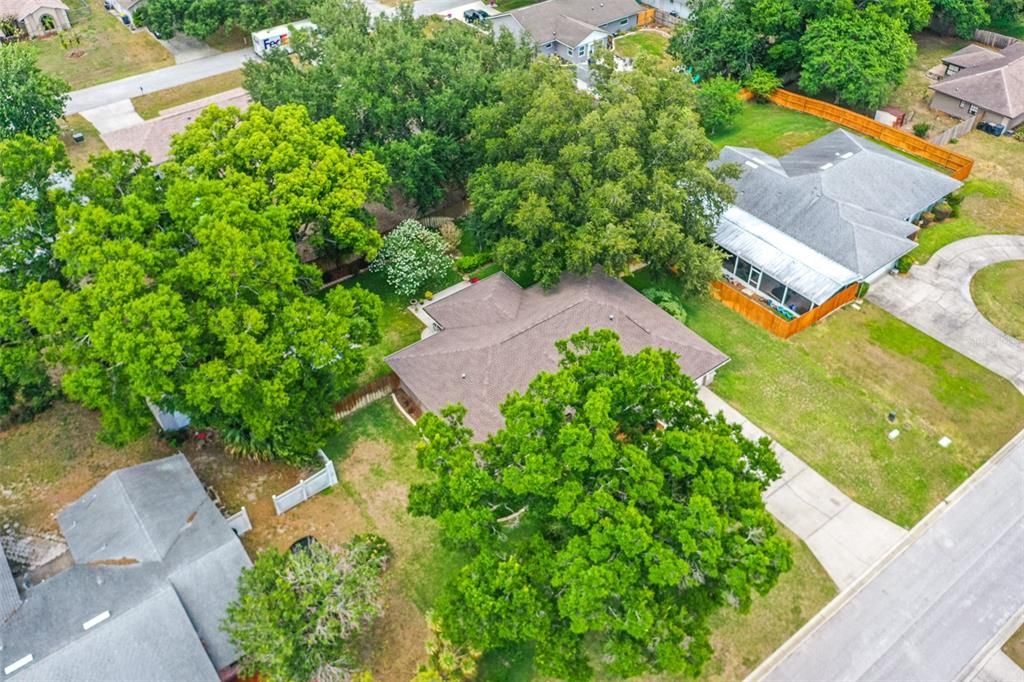 Activo con contrato: $359,000 (3 camas, 2 baños, 1881 Pies cuadrados)