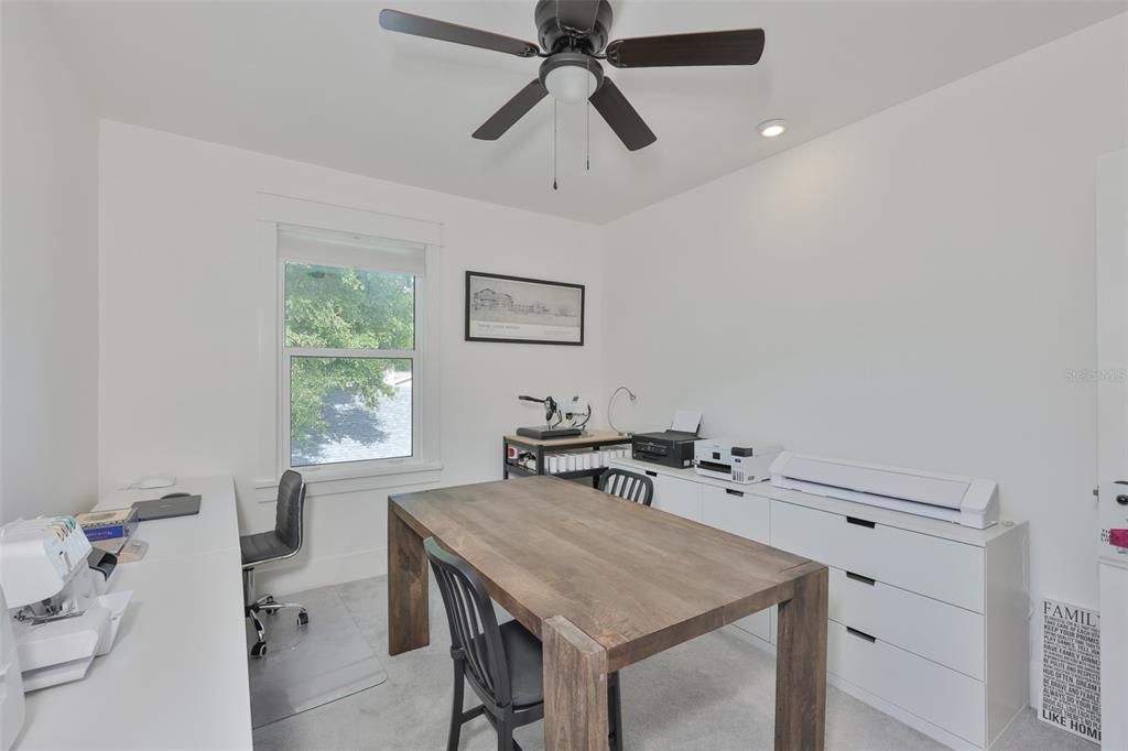 Active With Contract: $735,000 (3 beds, 2 baths, 1848 Square Feet)
