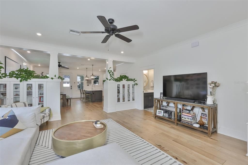 Active With Contract: $735,000 (3 beds, 2 baths, 1848 Square Feet)